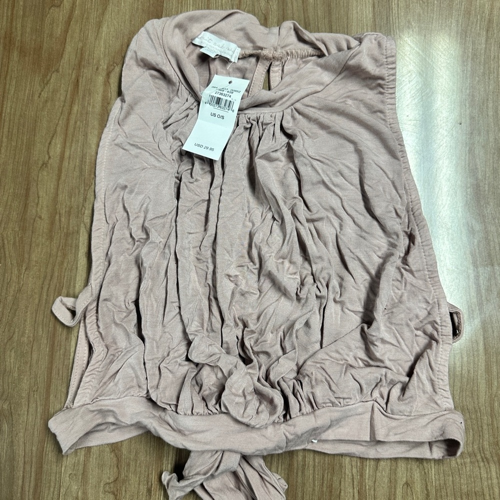 American Eagle Outfitters Pink Crop Top